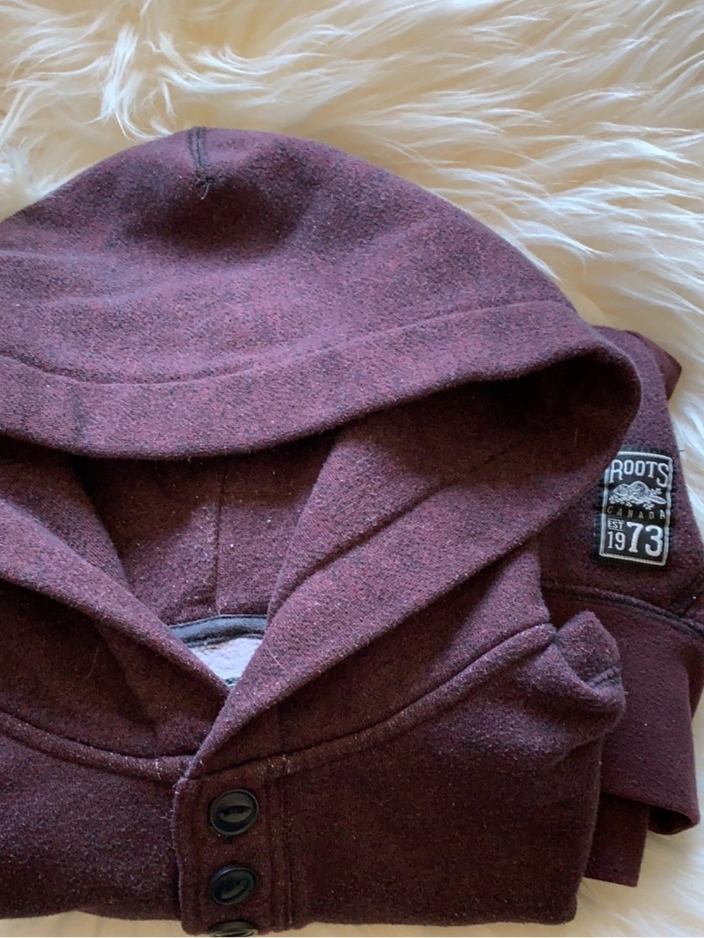 SALE!! Roots RARE kanga button hoodie. Teenager or adult.     3